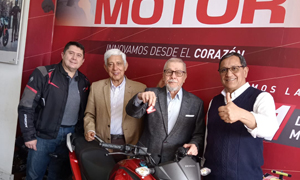 Visita de la Junta Directiva a la Escuela Nacional de Carabineros
